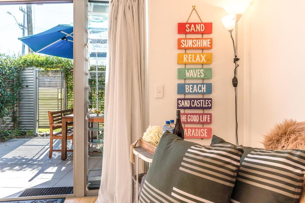 Oneroa Bay Villa Waiheke Экстерьер фото